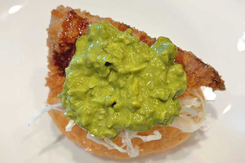 極生アジフライと踊りぶし あした葉　沼津港　ぬまづみなと商店街